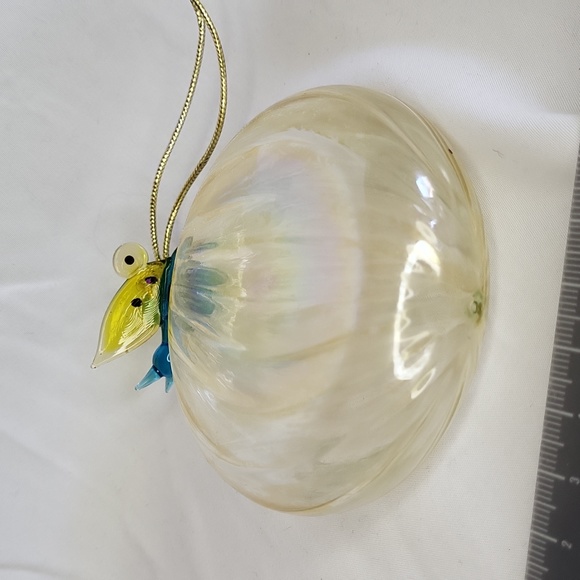 Avon Vintage Christmas ornament Irredescent Suncatcher Blue Butterfly Handblown - Picture 6 of 10